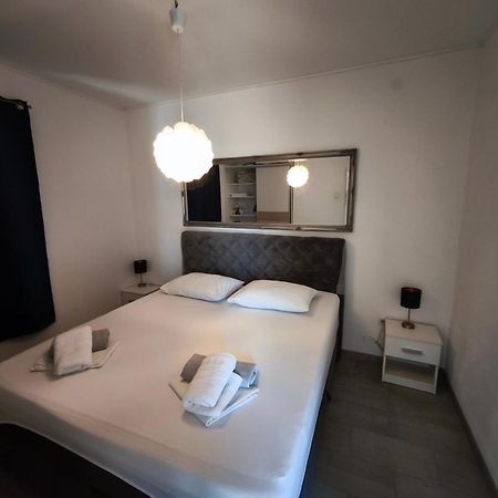 Apartments Marija Dugi Rat Oda fotoğraf